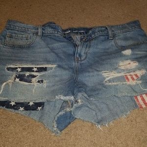 Old navy boyfried American flag Jean shorts